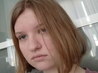 LilianSlow's Live webcam streaming Profile Image